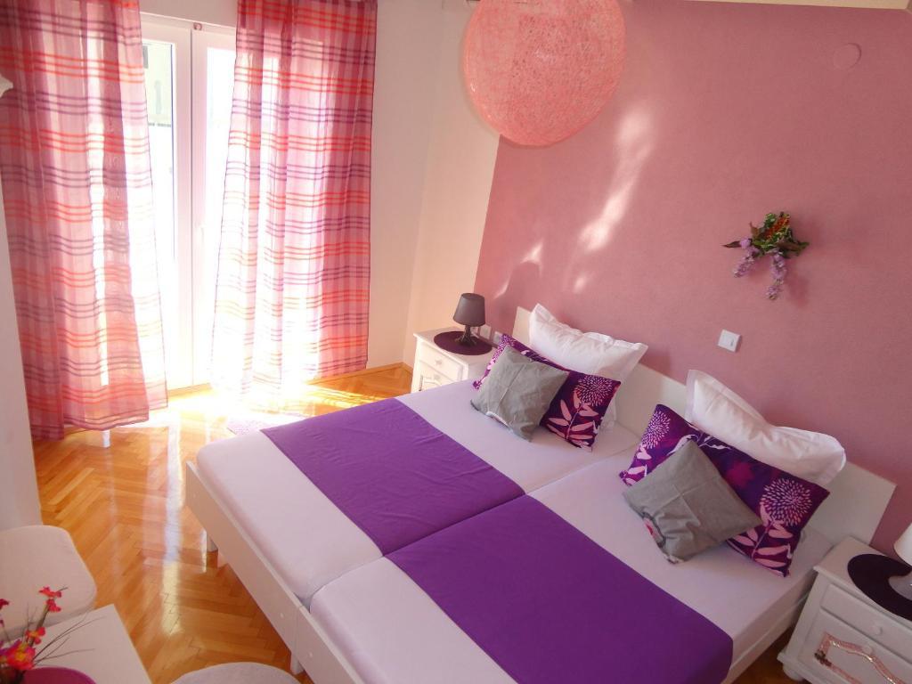 Veronika Appartement *